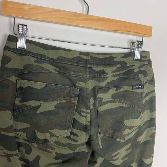 Sanctuary Pull on Skinny Pants Camo Womens Medium M Green - Picture 4 of 7